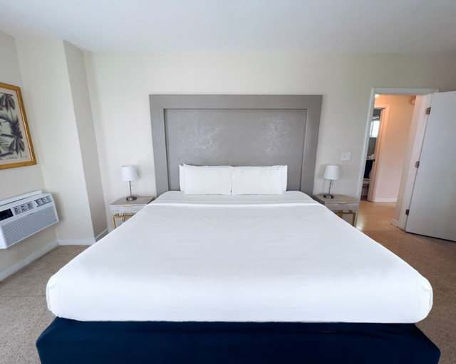 Bedroom 3, North Beach Hotel, Broward
