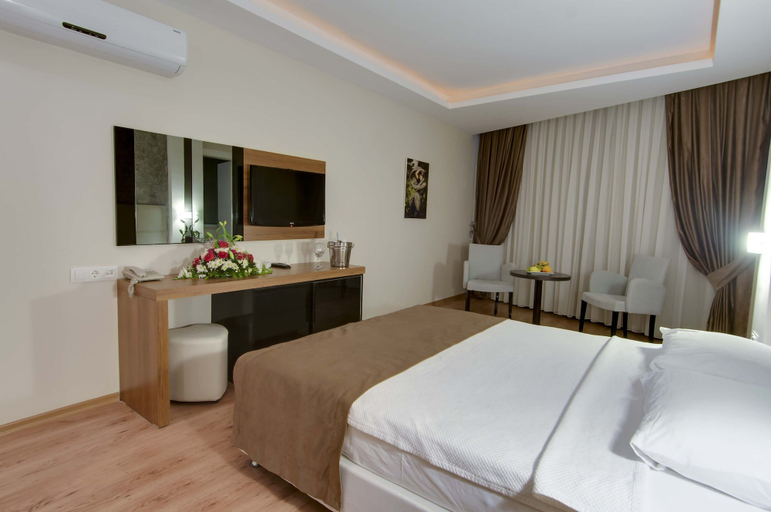 Bedroom 2, Swiss İnn Resort Hotel & Spa, Erdemli