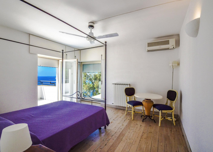 Bedroom 4, Villa Terri in Massa Lubrense, Napoli