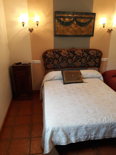 Bedroom 3, Txindurri Iturri, Guipúzcoa