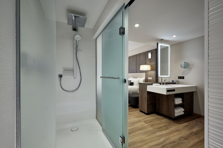 Bathroom 4, AC Hotel Strasbourg, Bas-Rhin