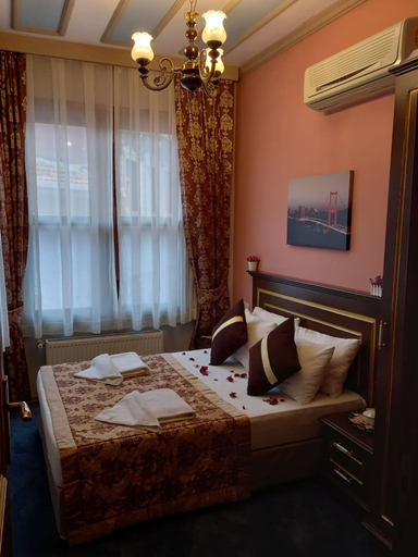 Bedroom 4, Emirhan Hotel - Adults Only, Fatih
