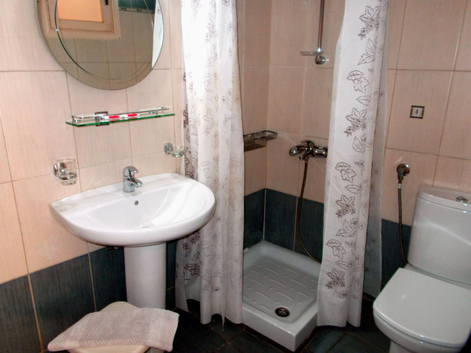 Bathroom 4, Katerini Hotel Apartments, Crete