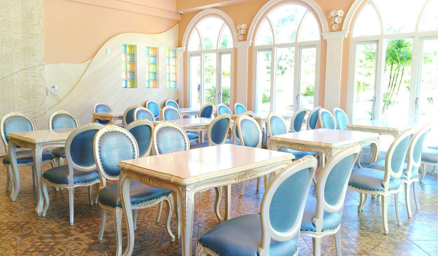 Food & Drinks 5, Saint Paul Villa, Nantou