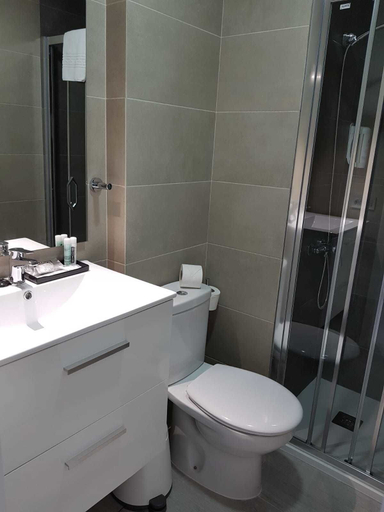 Bathroom 4, RK City Center, Las Palmas