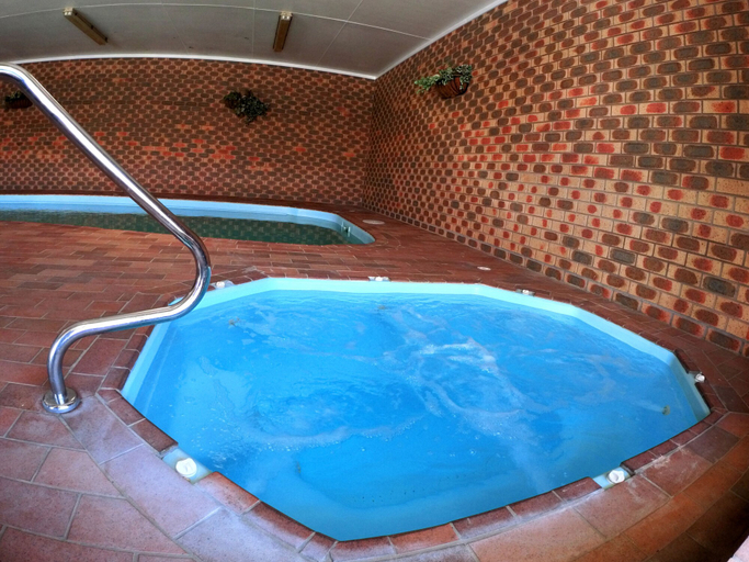 Sport & Beauty 5, Horsham Mid City Court Motel, Horsham - Central