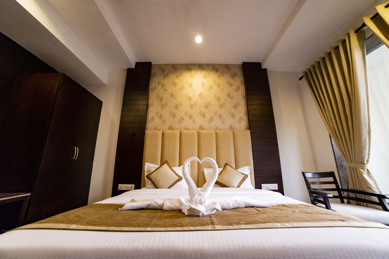 Bedroom 3, La Savanna, Nainital