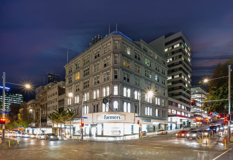 Exterior & Views, Chic & Spacious CBD Loft - 2 Beds & City, Waitakere