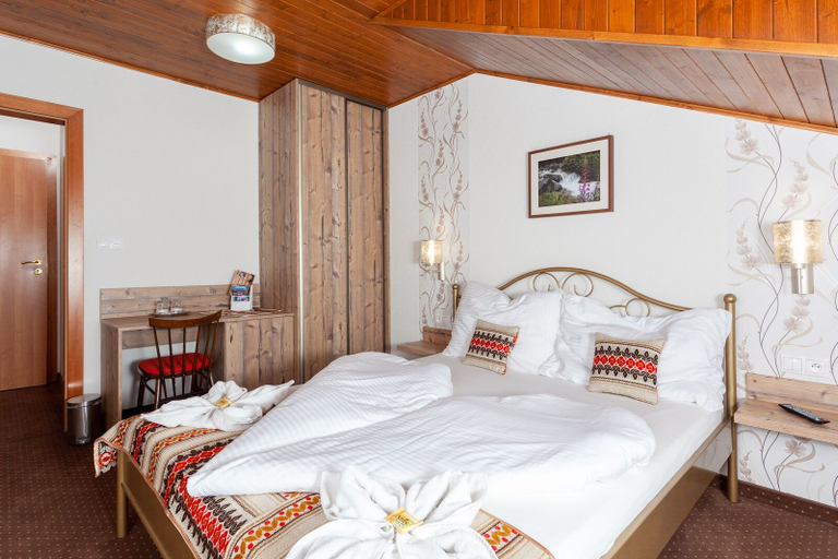 Bedroom 4, Pension Goralturist, Poprad