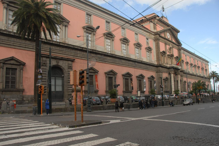 Exterior & Views 2, B&B La Locanda dell'Arte Museo, Napoli