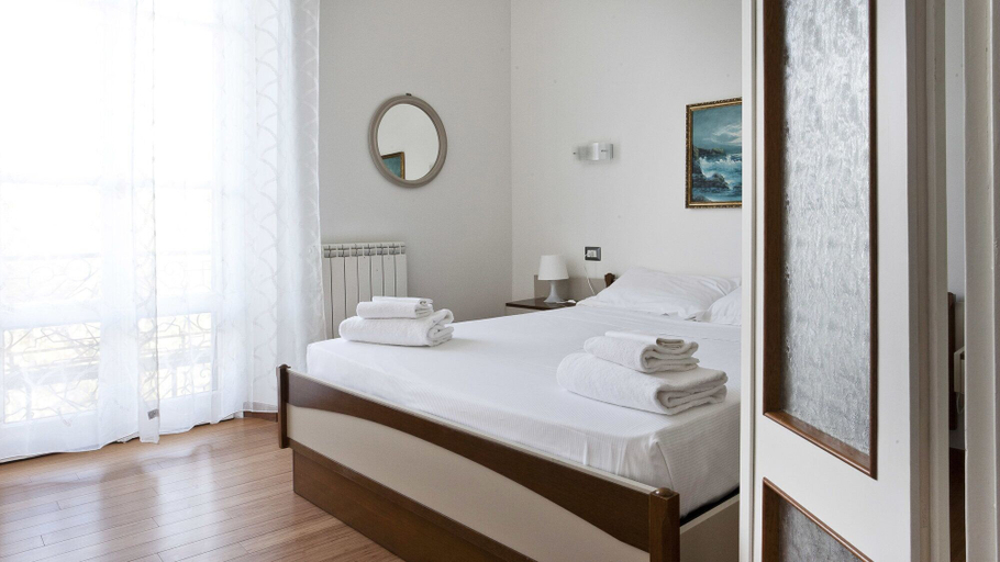 Bedroom 2, Italianway Easy - Piazza Firenze 4, Milano