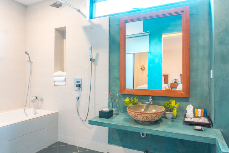 Bathroom 5, Angkor Aurora, Siem Reap
