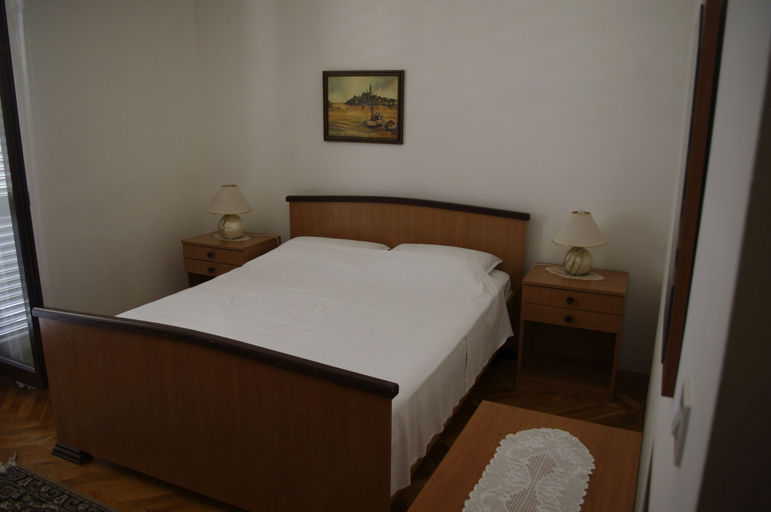 Bedroom 2, Apartments Antonia, Novalja