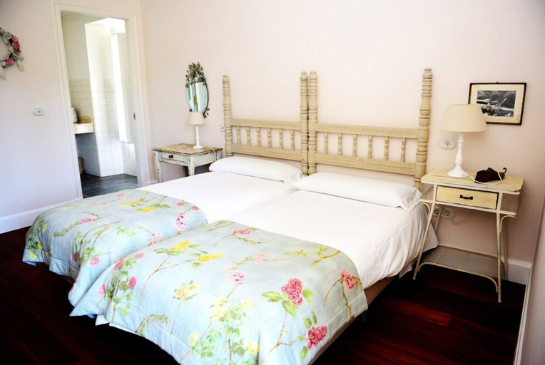 Bedroom 4, El Solar del Mazo, Cantabria