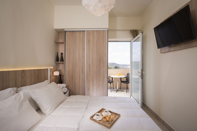 Bedroom 2, Sea & City Apartments, Crete