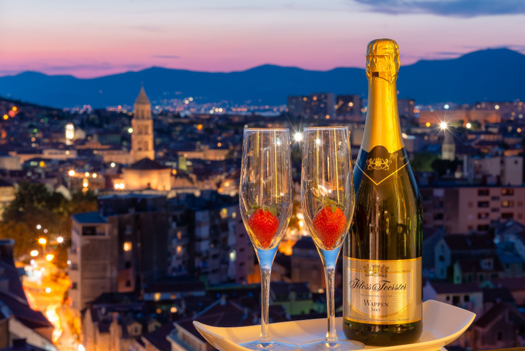 Food & Drinks 4, Royal Suites Sky, Split