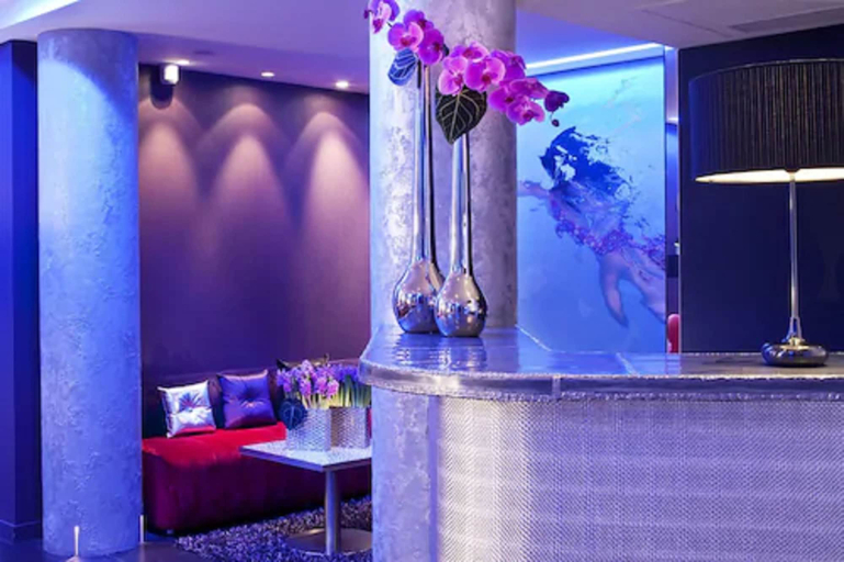 Others 5, Atn Hotel, Paris