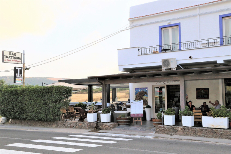 Exterior & Views 2, B&B La Roccia dell'Elefante, Sassari