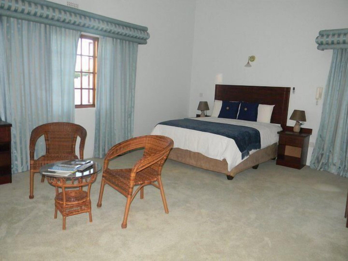 Bedroom 3, White Palace Hotel, Serowe