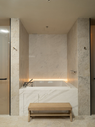 Bathroom 3, Courtyard by Marriott Liuzhou Sanjiang, Liuzhou