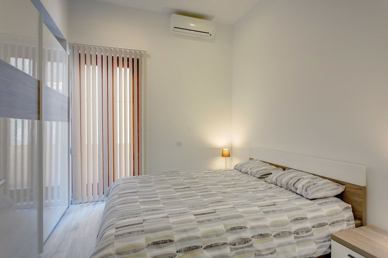 Bedroom 3, Stylish 2 Bedroom Apartment in an Amazing Location
