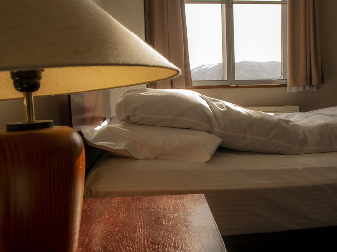 Bedroom 3, La Vista Hotel - Stay on the Slopes, Otari