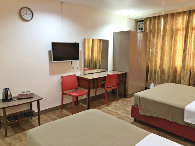 Bedroom 4, Best Fortune Hotel, Manila City