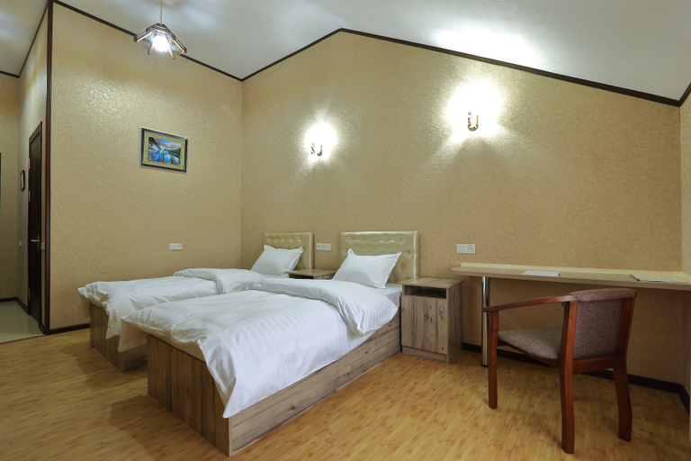 Bedroom 3, Hotel Seven Seasons, Tashkent City