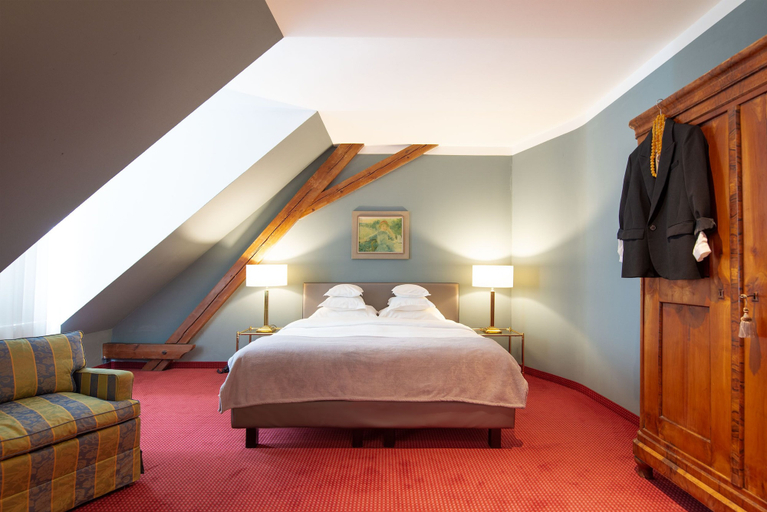 Bedroom 2, Hotel Bamberger Hof Bellevue, Bamberg