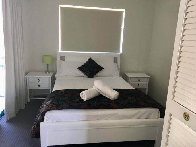 Bedroom 3, CHA Private Apts Aruba Beach, Gold Coast