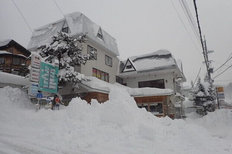 Exterior & Views 3, Hakuba Cortina Backpackers - Hostel, Otari