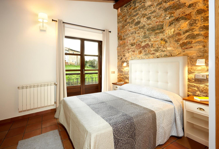 Bedroom 3, Casa Josefa, Asturias