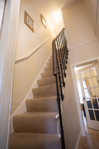 Others 5, Sandgate 2-bed Apartment in Ayr Central Location, South Ayrshire