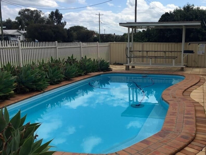 Sport & Beauty 5, Harvest Lodge Motel, Gunnedah