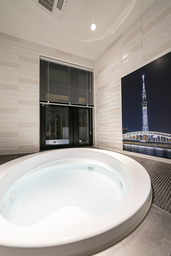 Bathroom, La Krasse Skytree, Sumida
