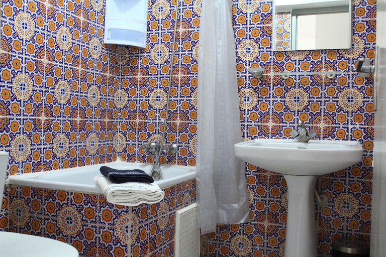 Bathroom, El Hamra Hotel, Marrakech