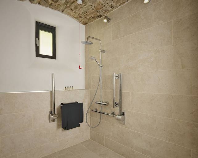 Bathroom 4, Bodmin Jail Hotel, Cornwall