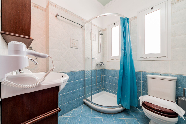 Bathroom 4, Leone Luxury Villas, Ionian Islands