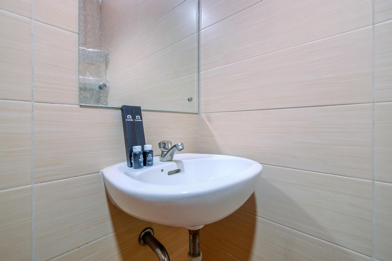 Bedroom 5, Warm And Cozy Studio Apartment At Margonda Residence 5, Depok