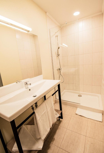 Bathroom 4, A&M Hotel - Plovdiv, Plovdiv