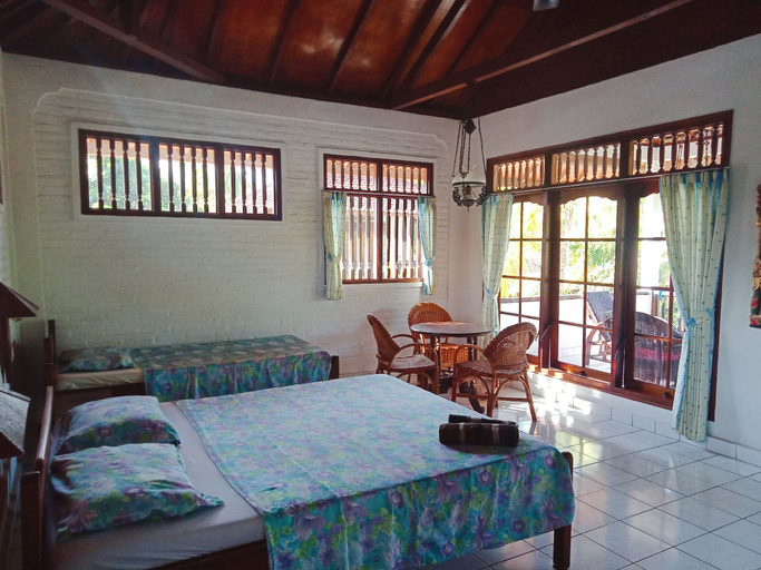 Bedroom 4, Rini Hotel, Buleleng