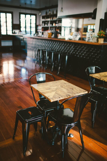 Food & Drinks 5, The Commercial Boutique Hotel, Tenterfield