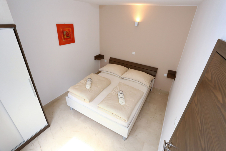 Bedroom 4, SunAdria Apartments, Zadar