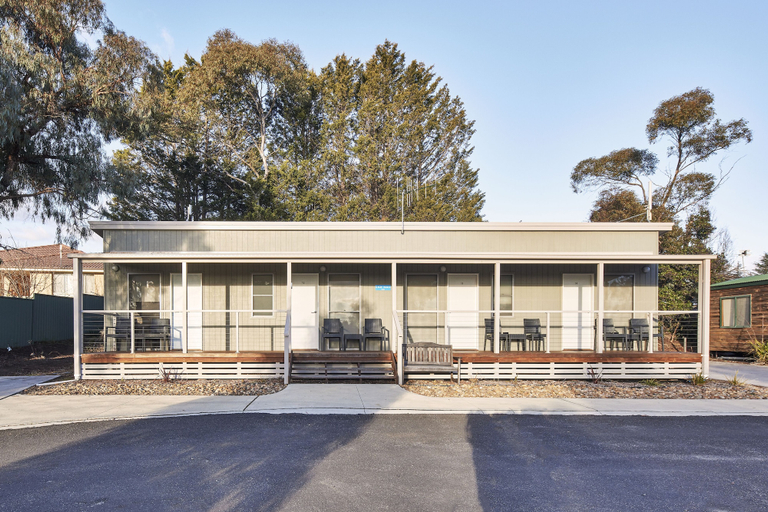 Exterior & Views 2, NRMA Bathurst Panorama Holiday Park, Bathurst Regional - Pt A