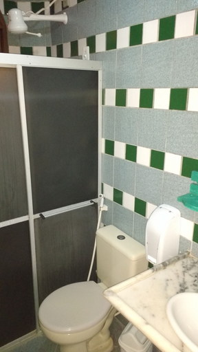 Bathroom 4, Canto do Mar, Ipojuca