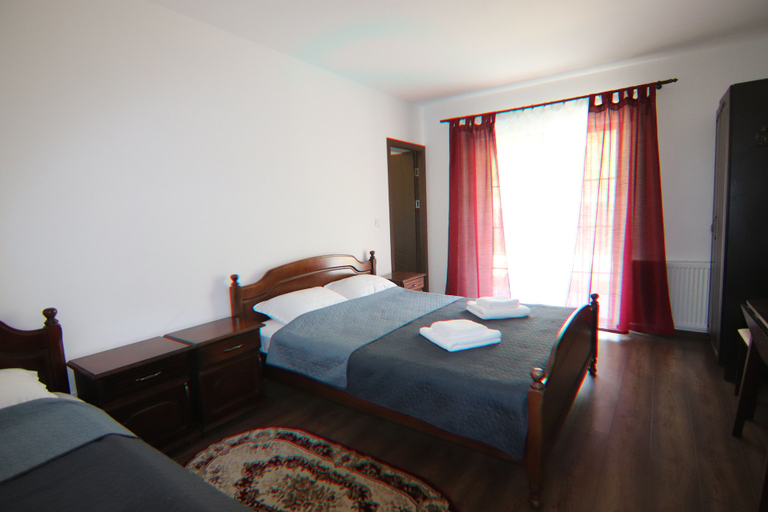 Bedroom 3, Pensiunea Emelys, Barnova