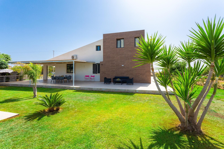 Exterior & Views 2, Villa Akos Large Private Pool A C Wifi - 3410, Ragusa