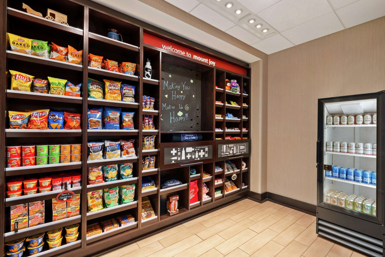 Food & Drinks 4, Hampton Inn & Suites Mount Joy/Lancaster West, Lancaster