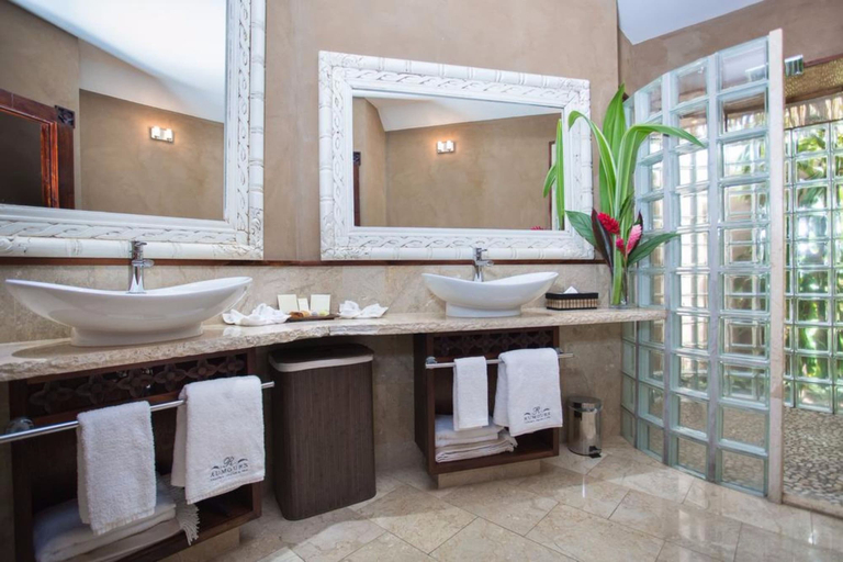 Bathroom 5, Rumours Luxury Villas & Spa, Rorotonga