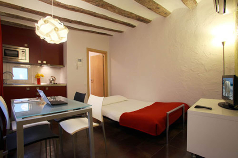 Bedroom 2, Apartments Ciutat Vella, Barcelona